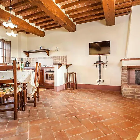 Fratta Apartment Cortona