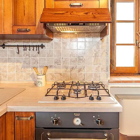 Fratta Apartment Cortona