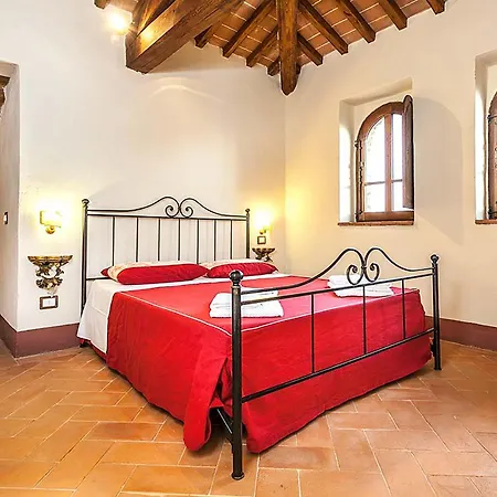 Fratta Apartment