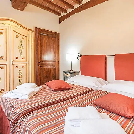 Fratta Apartamento *